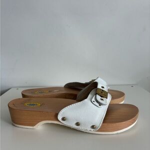Dr. Scholls Vintage White Leather & Wood Exercise Sandal Size 7
